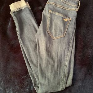 HOLLISTER JEANS HIGH RISE